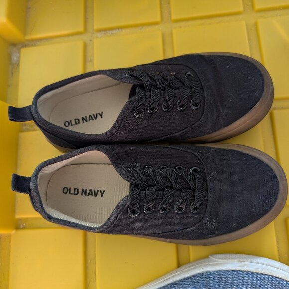 Old Navy 12C slip on shoes - Picture 1 of 2